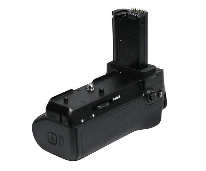 PICO MB-N11 Battery Grip Compatible with Nikon Z7Ⅱ/Z6Ⅱ - Image 3